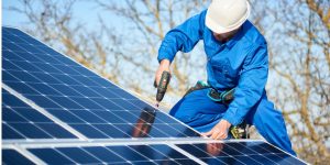 Installation Maintenance Panneaux Solaires Photovoltaïques à Curvalle